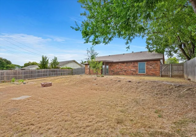 Photo 26 of Single family home for sale at 928 Vail Highlands, Hewitt, TX 76643 | MLS# 21370253 | Listing updated on 2026-10-05