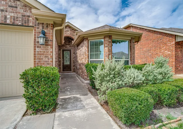 Photo 2 of Sale Pending at 1314 Coleman Dr, Melissa, TX 75454 | MLS# 21371477 | Listing updated on 2026-09-11