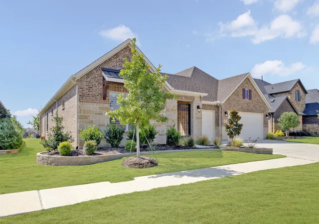 Photo 3 of Single family home for sale at 10601 Drinkwater Dr, Denton, TX 76207 | MLS# 21371406 | Listing updated on 2026-09-13