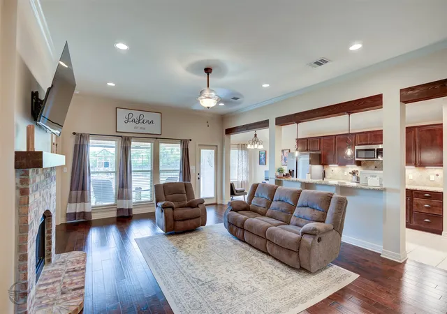 Photo 3 of Sale Pending at 3424 Grand Cane Ln, Bossier City, LA 71111 | MLS# 21369104 | Listing updated on 2026-09-19