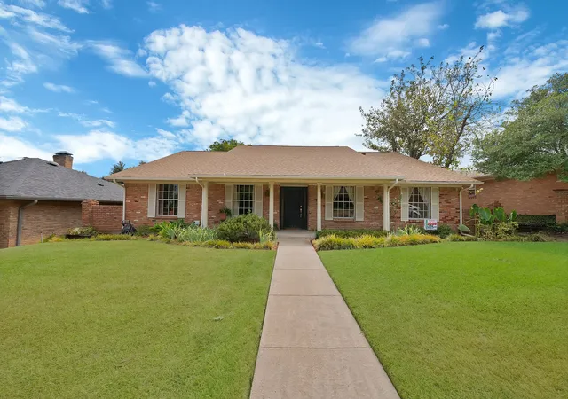 Photo 1 of Single family home for sale at 9630 Fallbrook Dr, Dallas, TX 75243 | MLS# 21369021 | Listing updated on 2026-09-15