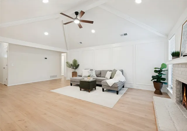 Photo 4 of Single family home for sale at 1113 E Lawn Meadow Dr, Allen, TX 75002 | MLS# 21366758 | Listing updated on 2026-09-12