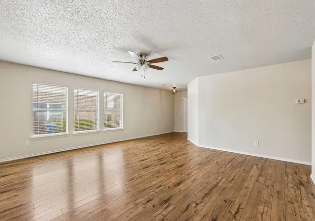 Photo 3 of Single family home for sale at 324 Marshall Creek Rd, Roanoke, TX 76262 | MLS# 21366779 | Listing updated on 2026-10-05