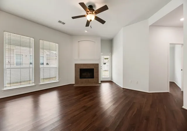 Photo 3 of Single family home for sale at 2313 Hillside Dr, Anna, TX 75409 | MLS# 21369497 | Listing updated on 2026-09-26