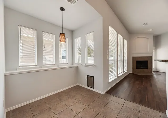 Photo 4 of Single family home for sale at 2313 Hillside Dr, Anna, TX 75409 | MLS# 21369497 | Listing updated on 2026-09-26