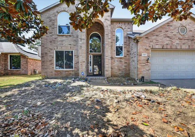Photo 1 of Single family home for sale at 1515 Nightingale Ln, Corinth, TX 76210 | MLS# 21368266 | Listing updated on 2026-09-08