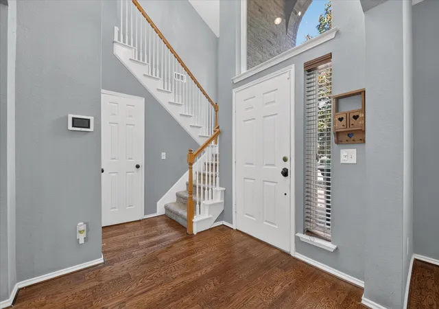 Photo 2 of Single family home for sale at 1515 Nightingale Ln, Corinth, TX 76210 | MLS# 21368266 | Listing updated on 2026-09-08