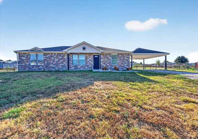 Photo 2 of Single family home for sale at 9124 Alabama St, Joshua, TX 76058 | MLS# 21363223 | Listing updated on 2026-09-12