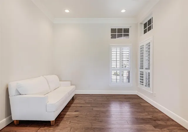 Photo 3 of Single family home for sale at 9813 Cypress St, Denton, TX 76207 | MLS# 21370440 | Listing updated on 2026-09-13