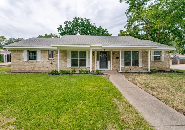 Photo 1 of Single family home for sale at 7449 Monterrey Dr, Fort Worth, TX 76112 | MLS# 21371452 | Listing updated on 2026-09-11
