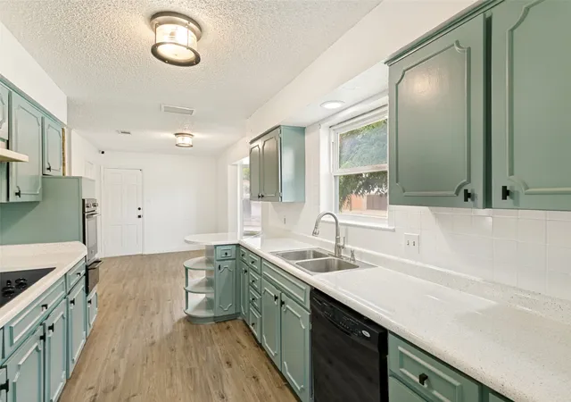 Photo 2 of Single family home for sale at 7449 Monterrey Dr, Fort Worth, TX 76112 | MLS# 21371452 | Listing updated on 2026-09-11