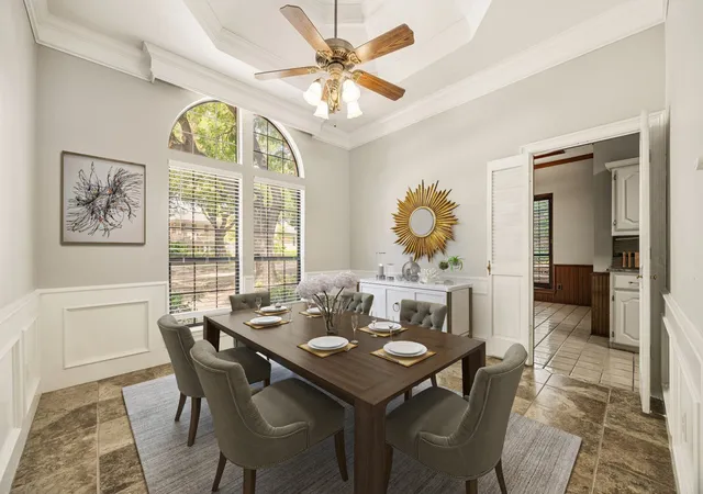 Photo 3 of Single family home for sale at 521 Shoreview Dr, Rockwall, TX 75087 | MLS# 21368766 | Listing updated on 2026-09-10