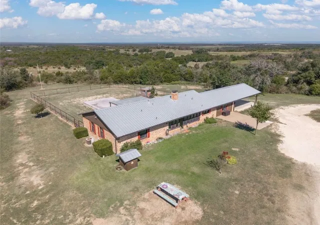 Photo 1 of Single family home for sale at 10169 W State Hwy 6, Dublin, TX 76446 | MLS# 21371574 | Listing updated on 2026-09-21