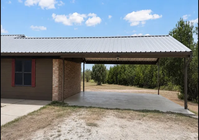 Photo 2 of Single family home for sale at 10169 W State Hwy 6, Dublin, TX 76446 | MLS# 21371574 | Listing updated on 2026-09-21