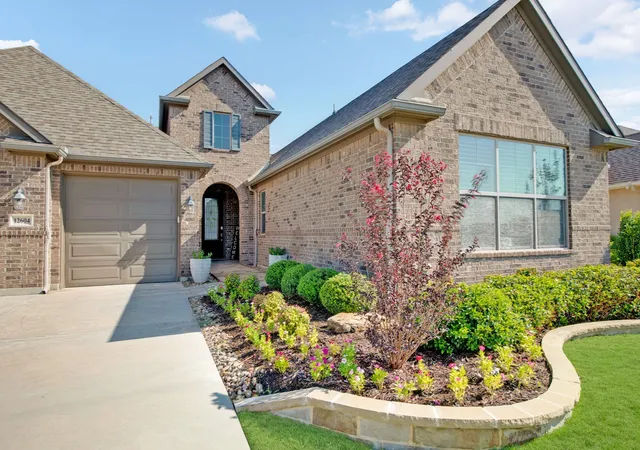 Photo 3 of Single family home for sale at 12604 Pumice Ln, Denton, TX 76207 | MLS# 21367523 | Listing updated on 2026-09-13