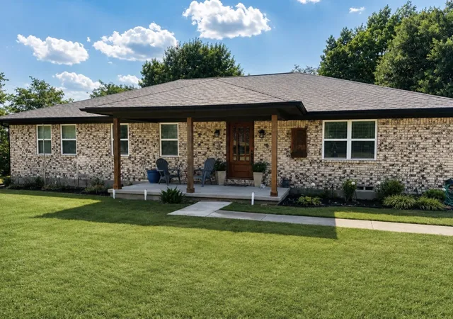 Photo 1 of Single family home for sale at 1731 N Mockingbird Ln, Midlothian, TX 76065 | MLS# 21371264 | Listing updated on 2026-09-08
