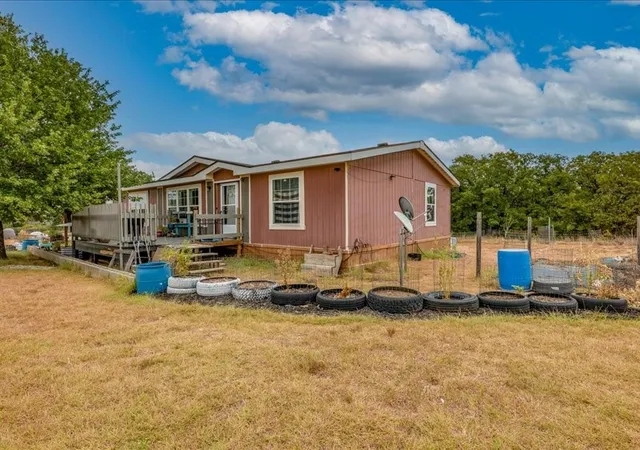 Photo 3 of Sale Pending at 353 R And R Dr, Springtown, TX 76082 | MLS# 21369631 | Listing updated on 2026-10-06