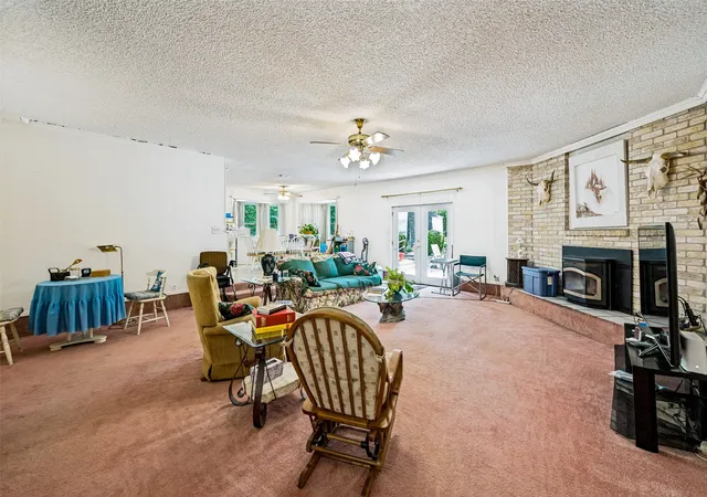 Photo 3 of Single family home for sale at 3014 Idlecreek Dr, Dalworthington Gardens, TX 76016 | MLS# 21369834 | Listing updated on 2026-10-03