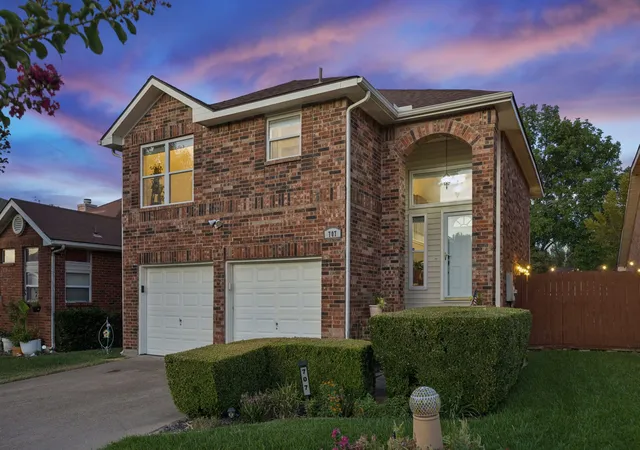 Photo 3 of Single family home for sale at 707 Meadowcreek Ct, Garland, TX 75043 | MLS# 21370226 | Listing updated on 2026-09-13