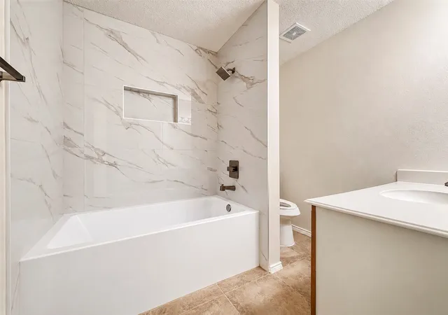 Photo 3 of Single family home for sale at 3312 Knoll Trl, Balch Springs, TX 75180 | MLS# 21371708 | Listing updated on 2026-09-13