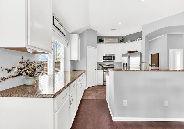 Photo 3 of Single family home for sale at 2401 Fieldcrest Dr, Rockwall, TX 75032 | MLS# 21371318 | Listing updated on 2026-09-16