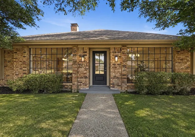 Photo 2 of Single family home for sale at 2411 Aspen St, Richardson, TX 75082 | MLS# 21353471 | Listing updated on 2026-09-14