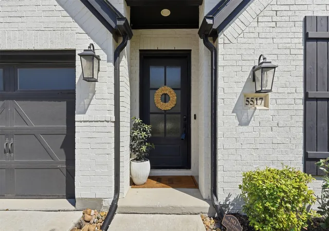 Photo 3 of Single family home for sale at 5517 George Crk Rd, Fort Worth, TX 76126 | MLS# 21369970 | Listing updated on 2026-09-12
