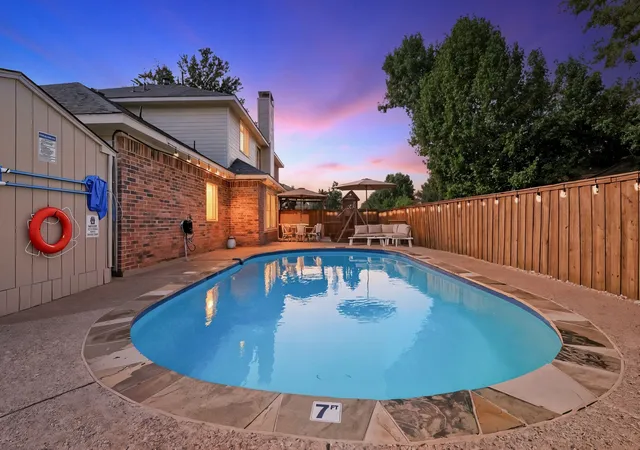 Photo 1 of Single family home for sale at 537 Purdue Dr, Lewisville, TX 75067 | MLS# 21369082 | Listing updated on 2026-09-08