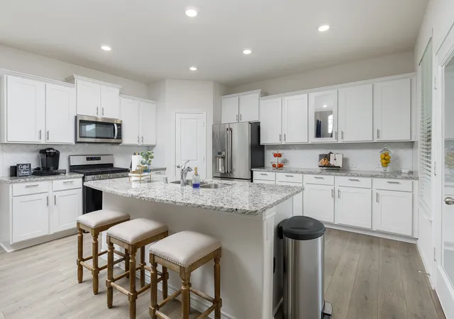 Photo 3 of Single family home for sale at 1631 Massey Ln, Mc Kinney, TX 75071 | MLS# 21369775 | Listing updated on 2026-09-13