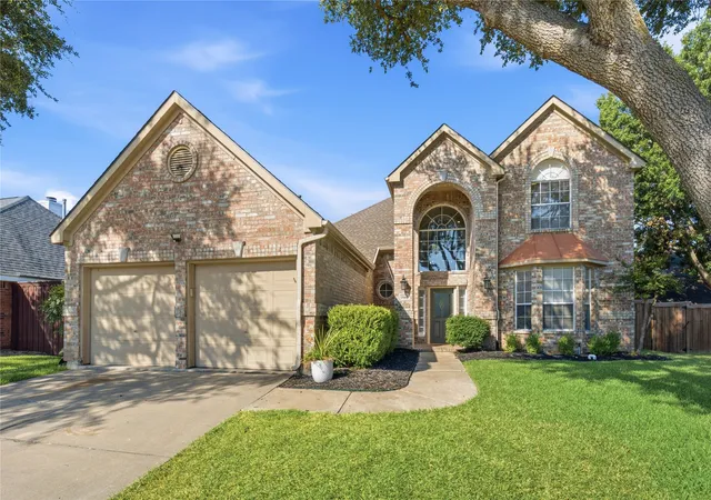 Photo 1 of Single family home for sale at 708 Autumn Ridge Dr, Mc Kinney, TX 75072 | MLS# 21370805 | Listing updated on 2026-09-12