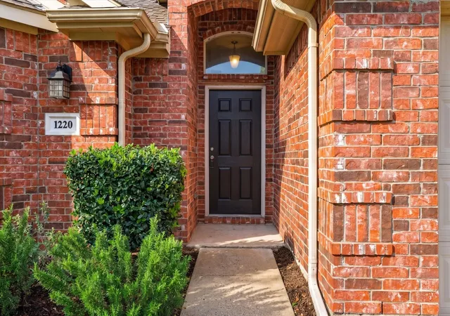 Photo 2 of Single family home for sale at 1220 Goldeneye, Aubrey, TX 76227 | MLS# 21371789 | Listing updated on 2026-10-06