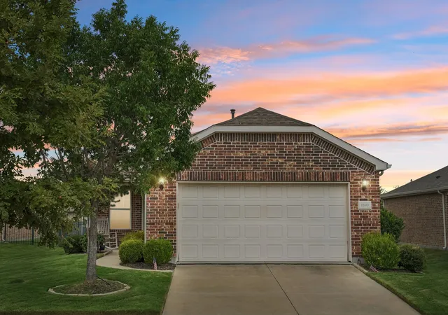 Photo 2 of Sale Pending at 6699 Trout Ln, Frisco, TX 75036 | MLS# 21369754 | Listing updated on 2026-09-20