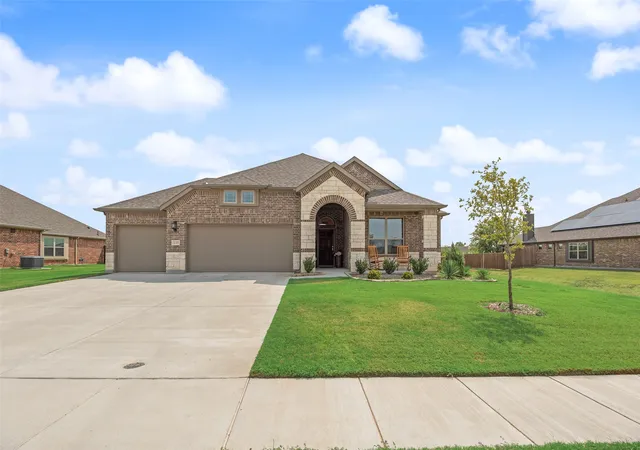 Photo 2 of Single family home for sale at 645 Mb S Wy, Pilot Point, TX 76258 | MLS# 21367455 | Listing updated on 2026-09-20