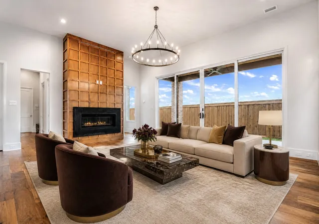 Photo 3 of Single family home for sale at 116 Murano Pl, Southlake, TX 76092 | MLS# 21304042 | Listing updated on 2026-09-14
