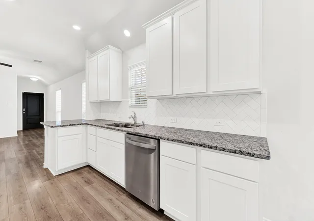Photo 3 of Single family home for sale at 2138 Hobby Dr, Forney, TX 75126 | MLS# 21370940 | Listing updated on 2026-09-10