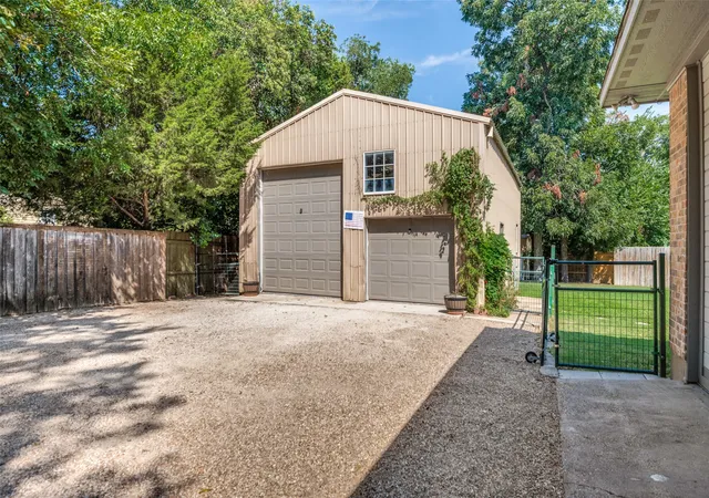 Photo 3 of Sale Pending at 1515 Francis St, Carrollton, TX 75006 | MLS# 21368794 | Listing updated on 2026-09-14