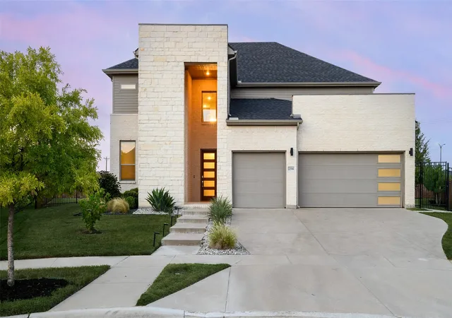 Photo 1 of Single family home for sale at 2298 Bristlegrass Rd, Frisco, TX 75033 | MLS# 21369902 | Listing updated on 2026-09-13