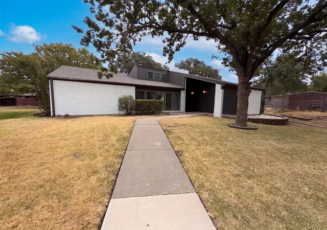 Photo 1 of Sale Pending at 742 Hummingbird Cir, Lewisville, TX 75067 | MLS# 21372073 | Listing updated on 2026-09-09