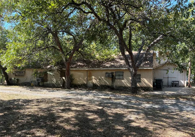 Photo 3 of Land for sale at 2311 Knight St, Dallas, TX 75219 | MLS# 21372071 | Listing updated on 2026-09-17