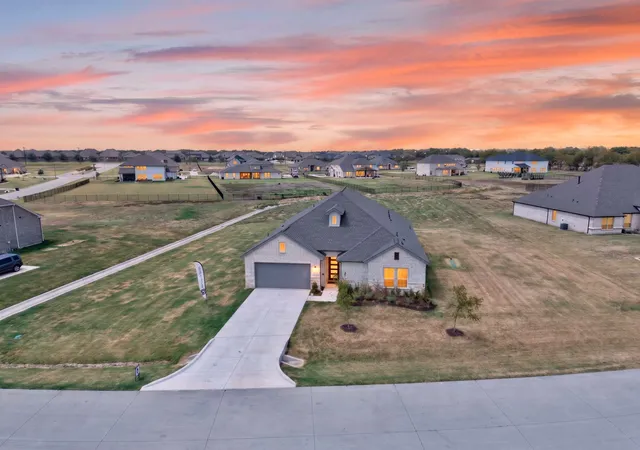 Photo 1 of Single family home for sale at 4009 Tamarack Ln, Royse City, TX 75189 | MLS# 21372120 | Listing updated on 2026-10-03