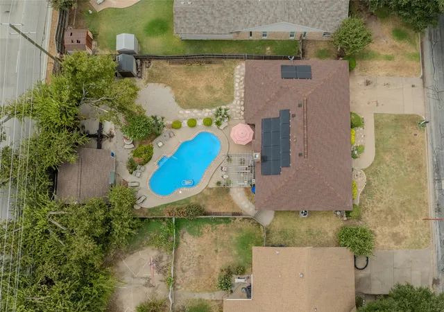 Photo 2 of Single family home for sale at 4128 Longleaf Ln, Fort Worth, TX 76137 | MLS# 21372223 | Listing updated on 2026-09-14