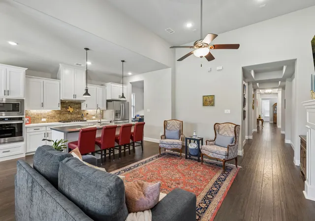 Photo 4 of Single family home for sale at 6612 Cristo Ln, Mc Kinney, TX 75070 | MLS# 21372185 | Listing updated on 2026-09-13