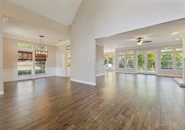 Photo 2 of Single family home for sale at 529 Chippendale Dr, Heath, TX 75032 | MLS# 21371033 | Listing updated on 2026-09-13