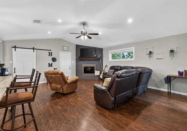 Photo 4 of Single family home for sale at 2400 Kent Cir, Greenville, TX 75402 | MLS# 21372172 | Listing updated on 2026-10-03
