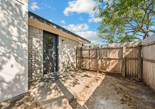 Photo 4 of Single family home for sale at 7714 Brandi Pl #7714, North Richland Hills, TX 76182 | MLS# 21359338 | Listing updated on 2026-09-15
