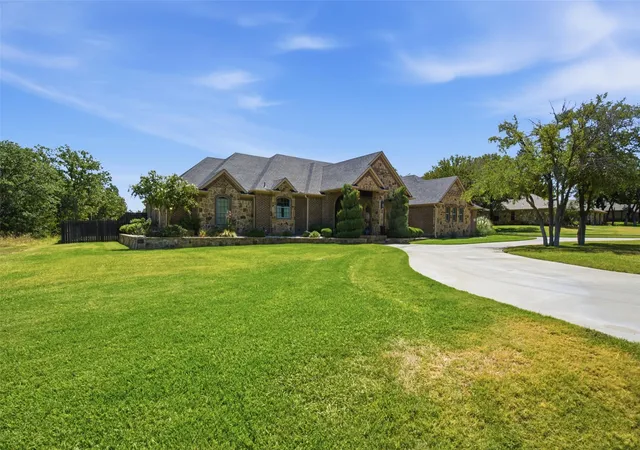 Photo 1 of Single family home for sale at 116 Timberview Dr, Graham, TX 76450 | MLS# 21372035 | Listing updated on 2026-09-15
