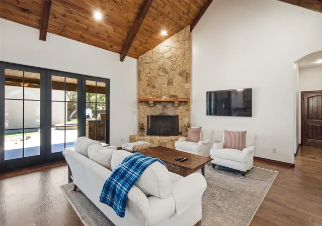 Photo 4 of Single family home for sale at 116 Timberview Dr, Graham, TX 76450 | MLS# 21372035 | Listing updated on 2026-09-15