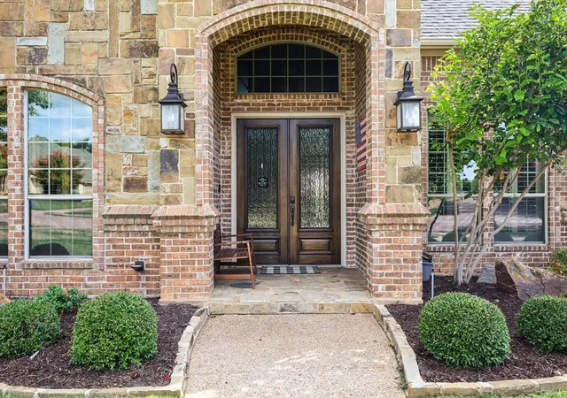 Photo 3 of Single family home for sale at 5510 Texas Trl, Colleyville, TX 76034 | MLS# 21372465 | Listing updated on 2026-10-05