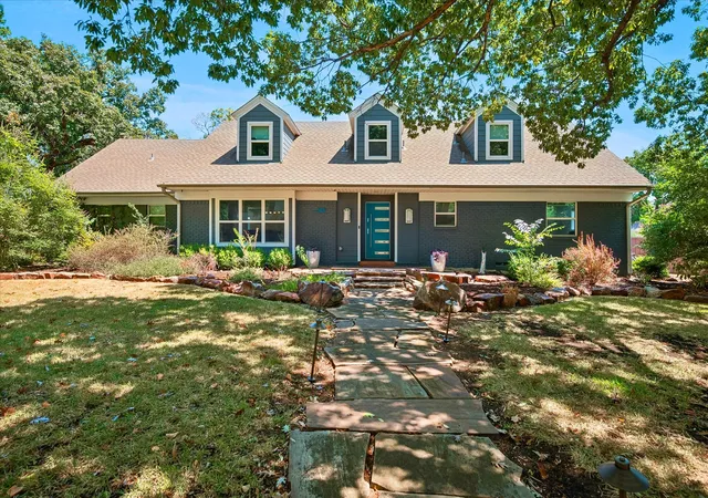 Photo 1 of Single family home for sale at 14010 Carillon Dr, Dallas, TX 75240 | MLS# 21371923 | Listing updated on 2026-09-13