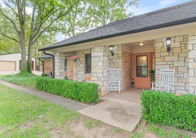 Photo 3 of Single family home for sale at 407 Vz County Road 1711, Grand Saline, TX 75140 | MLS# 21372488 | Listing updated on 2026-09-11